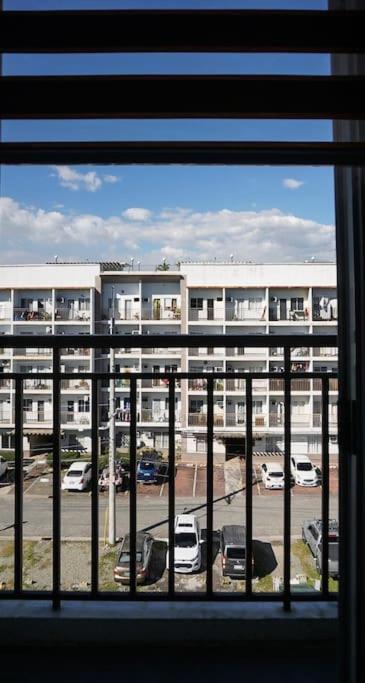 The Fika Room Near Mnl Airport - Scandi Studio Unit With Fast Wi-Fi & Netflix - Read Full Property Desc Before Booking Маніла Екстер'єр фото