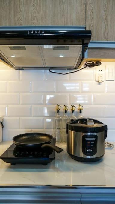 The Fika Room Near Mnl Airport - Scandi Studio Unit With Fast Wi-Fi & Netflix - Read Full Property Desc Before Booking Маніла Екстер'єр фото